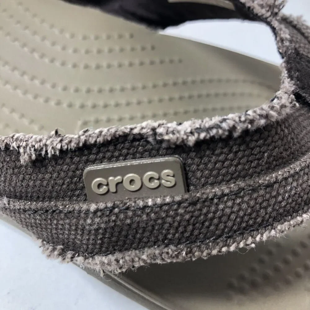 Crocs Sandals Mens Size 7 Dual Comfort Distressed Flip Flops Thong Taupe Brown C